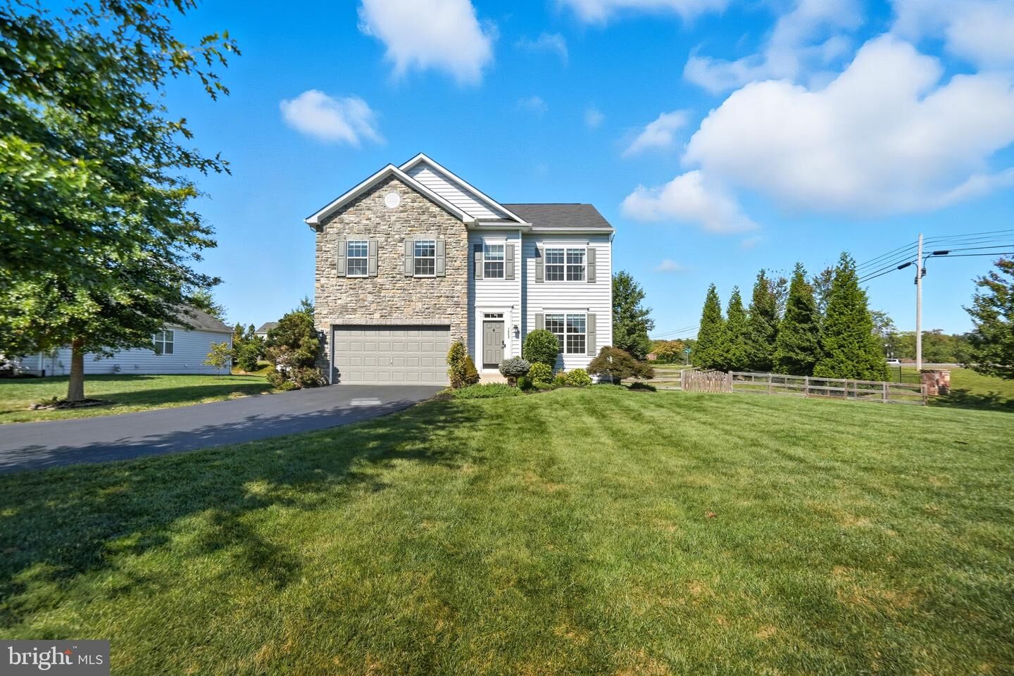 Property Photo:  7362 Trundle Court  VA 20187