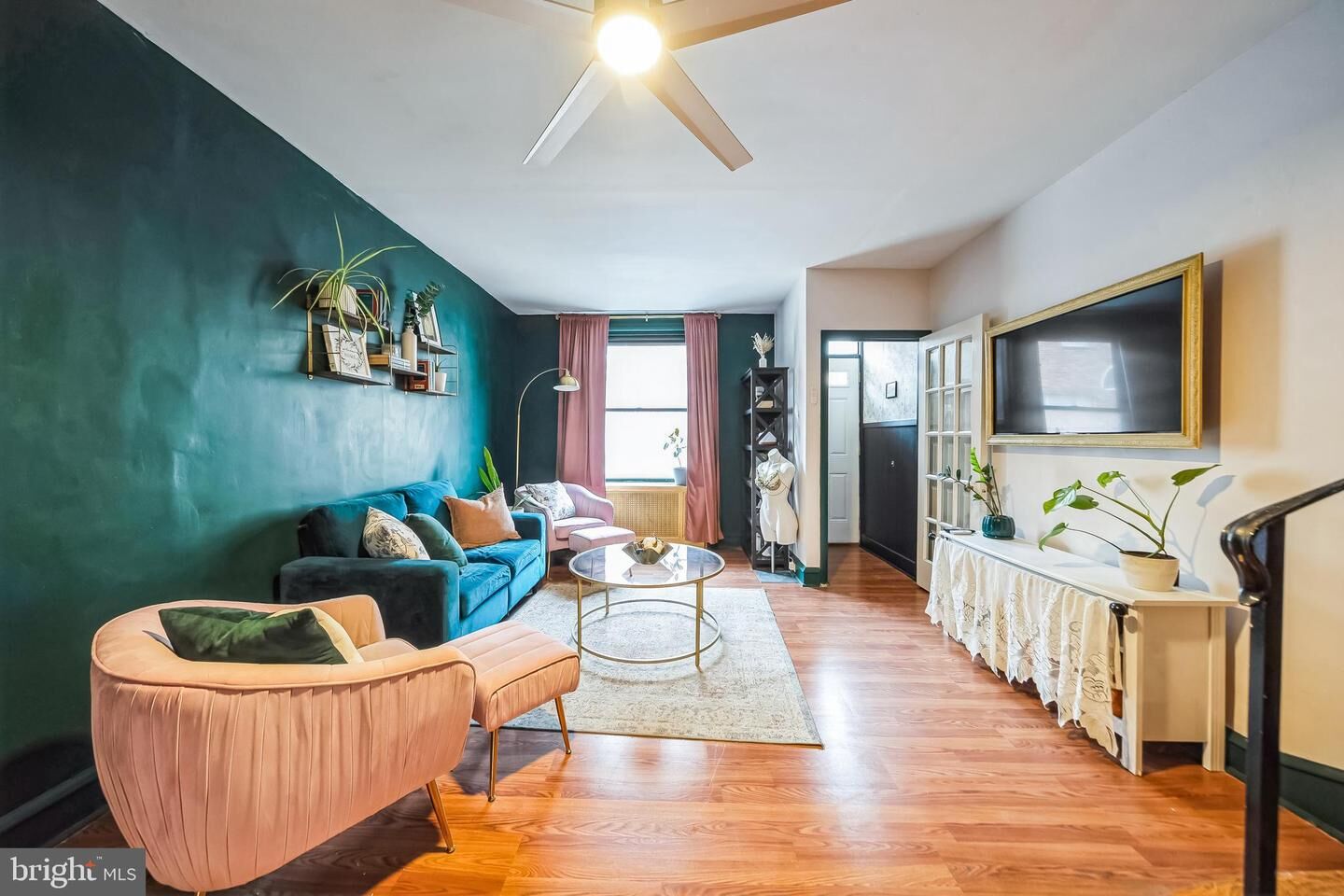 Property Photo:  1120 Emily Street  PA 19148 