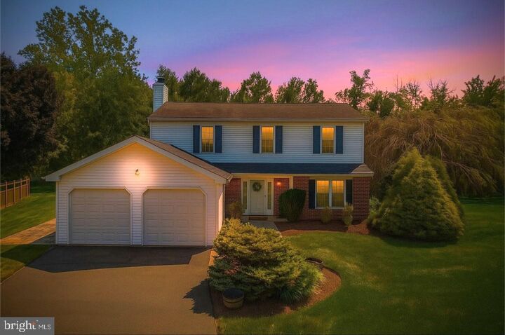 Property Photo:  13 S Lancaster Lane  PA 18940 