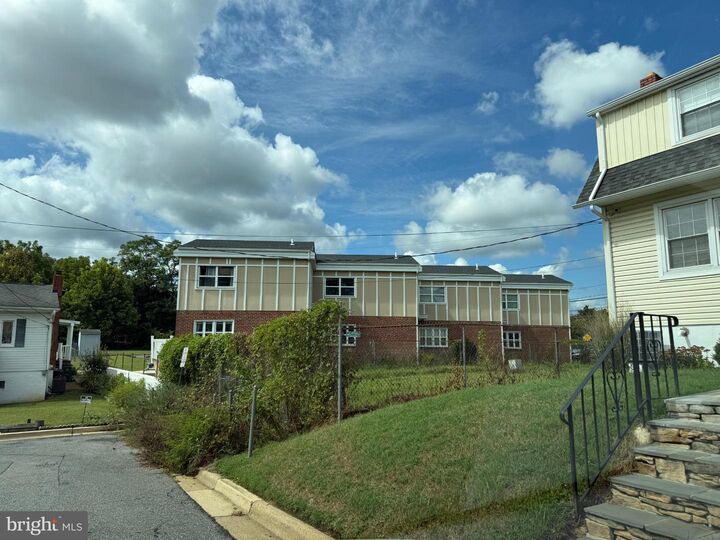 Property Photo:  913 Spa Road  MD 21401 