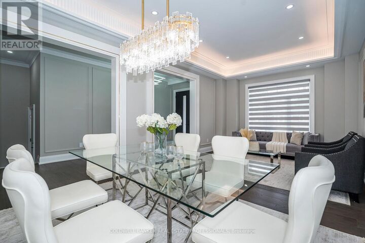 Property Photo: 5 Barnsley Court ON M1R 3X4