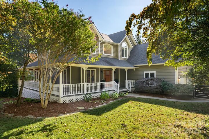 6 Shadowbrook Drive  Weaverville NC 28787 photo