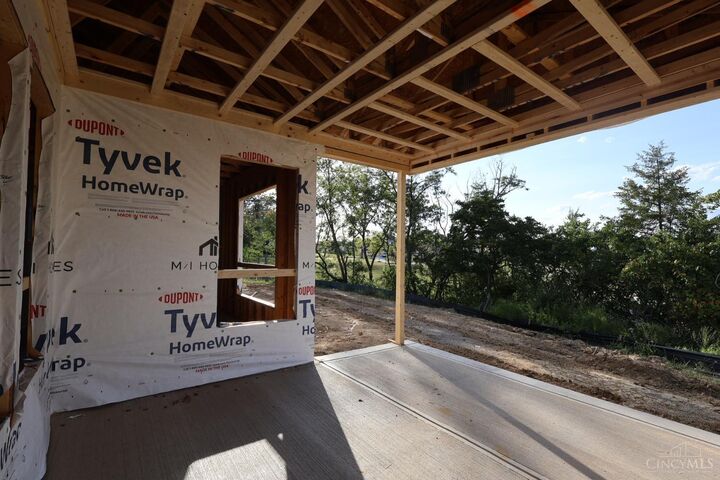 Property Photo:  5609 Birch Court  OH 45011 