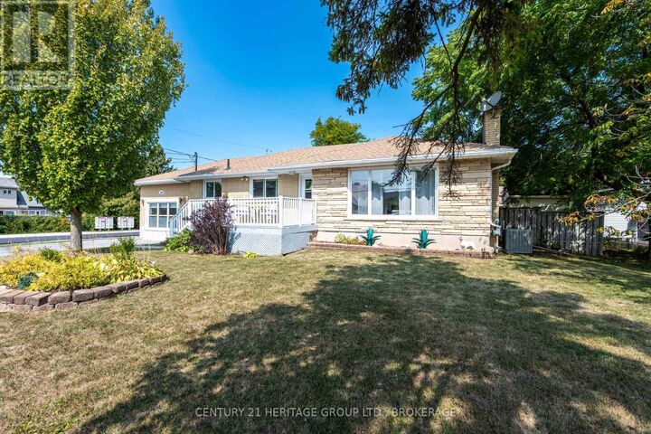 Photo de la propriété:  1014 Woodbine Road South  ON K7P 2V9 