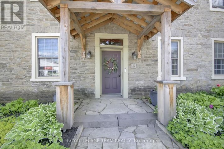 Property Photo:  6 Spencer Street South  ON K0E 1X0 