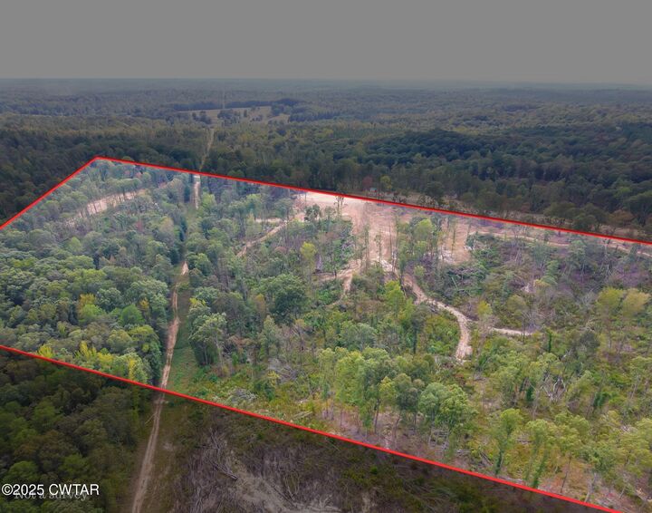 00 Tn-225  Henderson TN 38340 photo