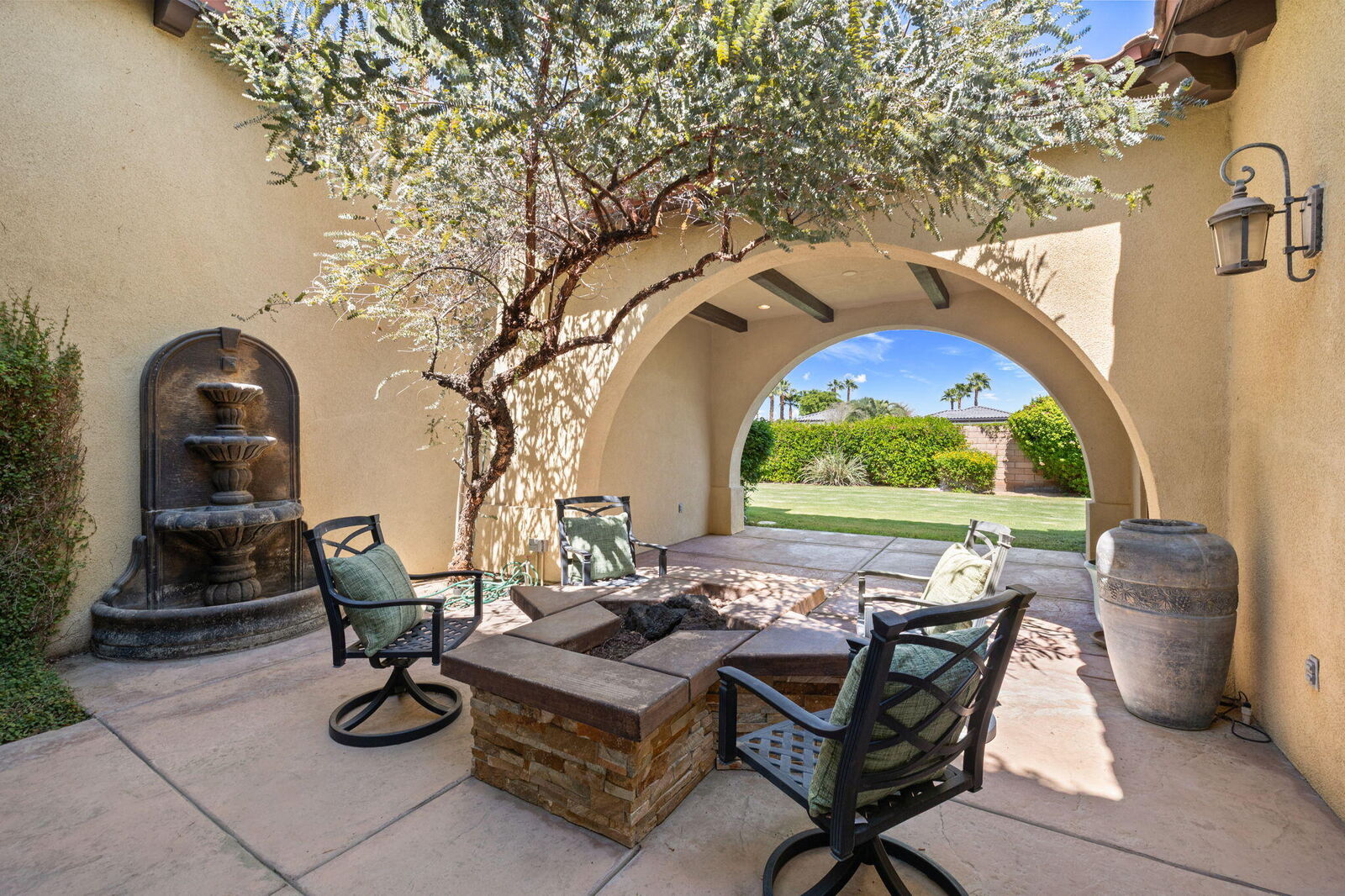 Property Photo: 81840 Contento Street CA 92253