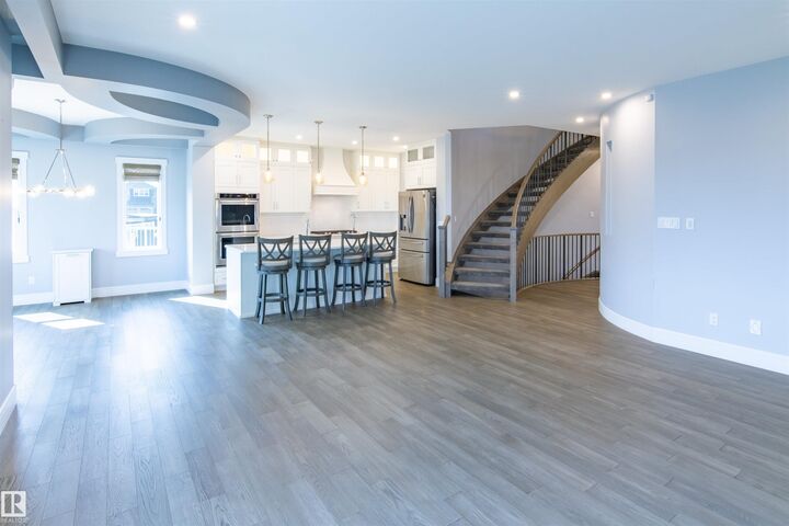 Property Photo:  17079 46 Street NW  AB T5Y 4B1 