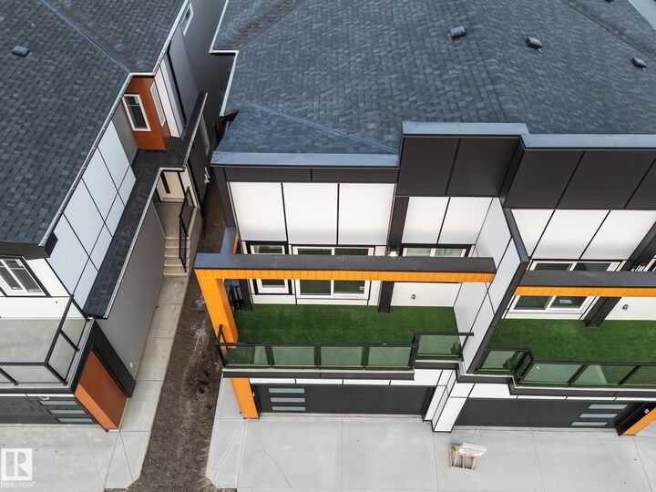 Property Photo:  15417 20 Street NW  AB T5Y 4H8 