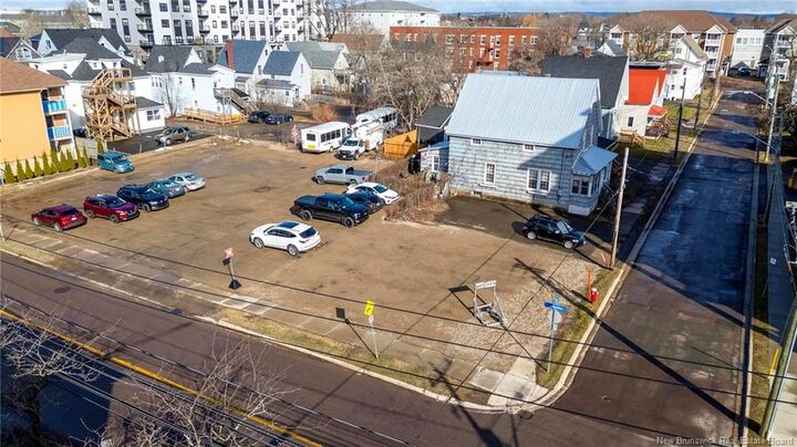 65 Gordon Street  Moncton NB E1C 1M3 photo