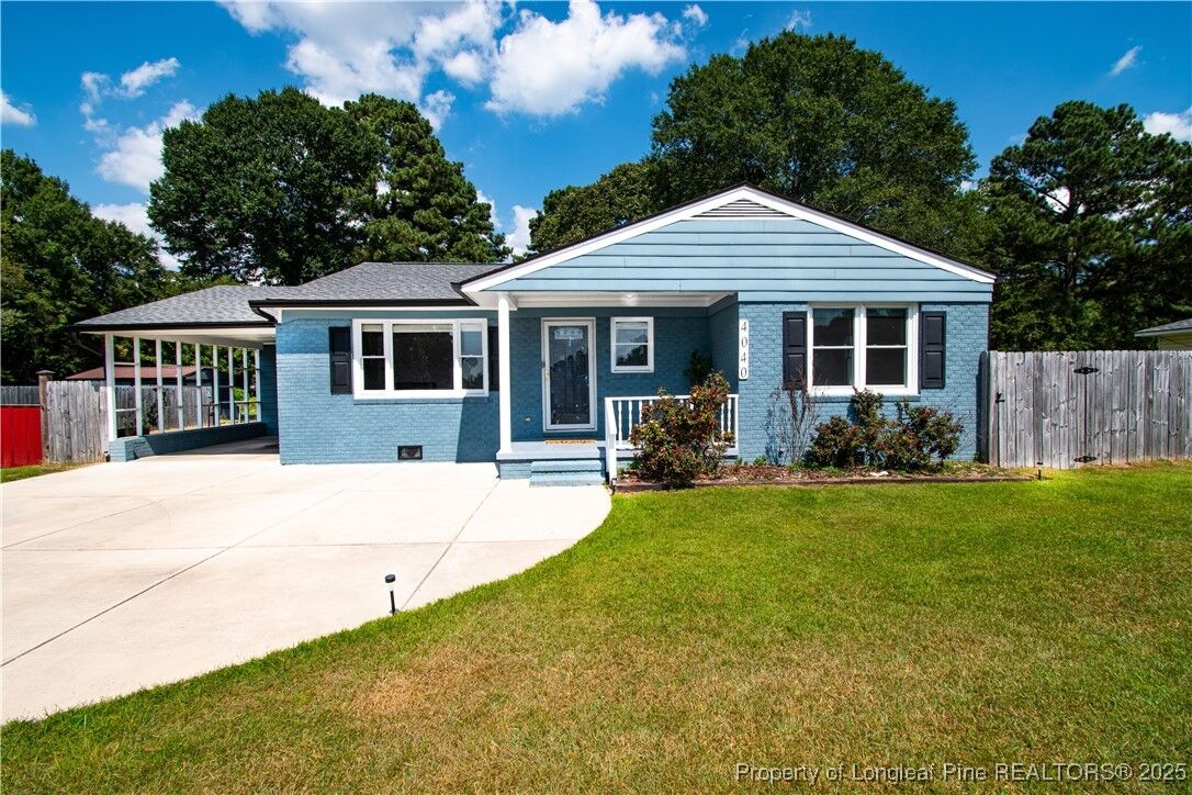 Property Photo:  4040 Rosehill Road  NC 28311 