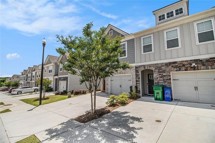 Property Photo:  1884 Plainsboro  GA 30058 