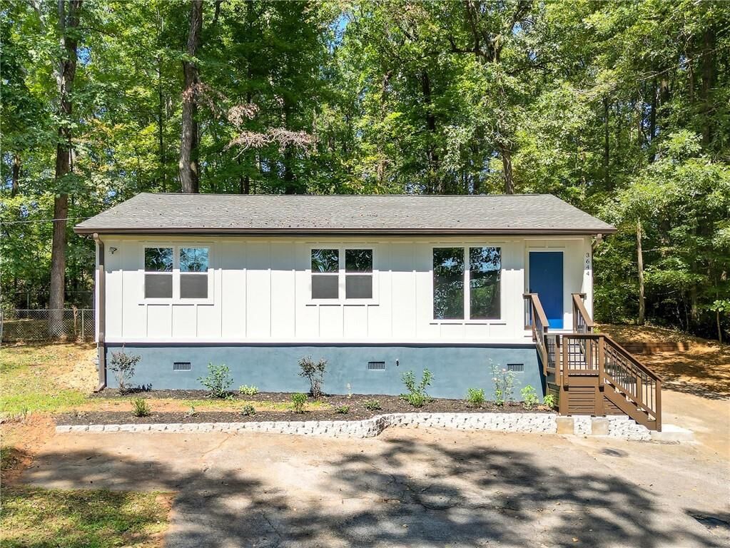 Property Photo:  3644 Bouldercrest Road  GA 30294 