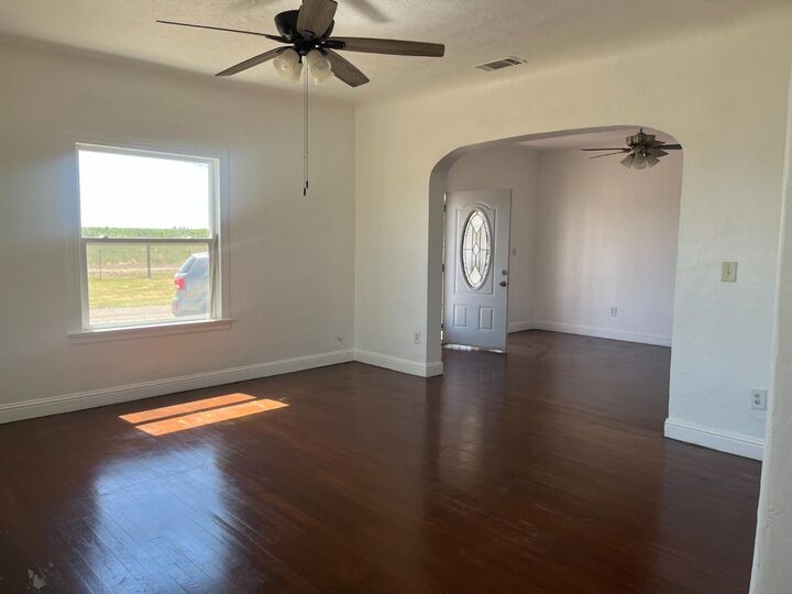 Property Photo:  42859 Road 52  CA 93654 