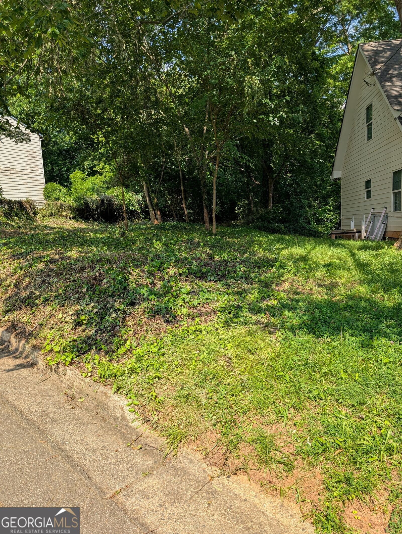 Property Photo:  62 Hardwick Street SE  GA 30315 