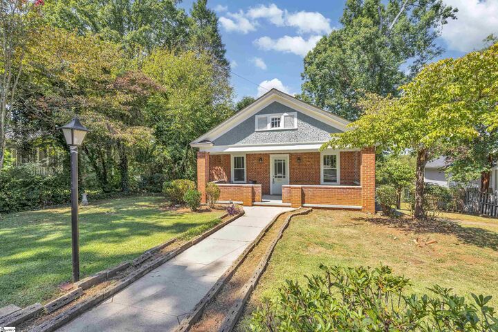 Property Photo: 102 Donnybrook Avenue SC 29609