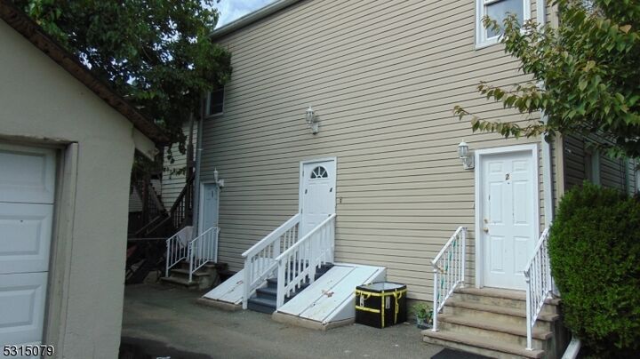 Property Photo: 26 Harrison St 3 NJ 07109