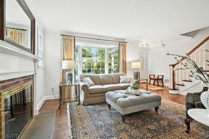 Property Photo:  27 Overlook Rd  NJ 07928 
