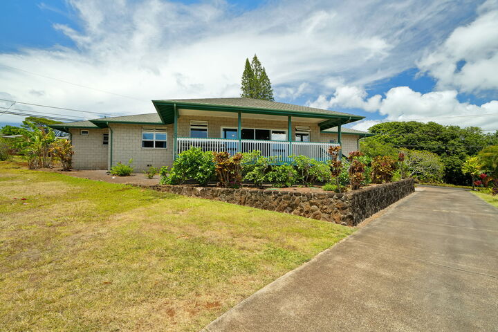 Property Photo: 3837 Papalina Rd HI 96741