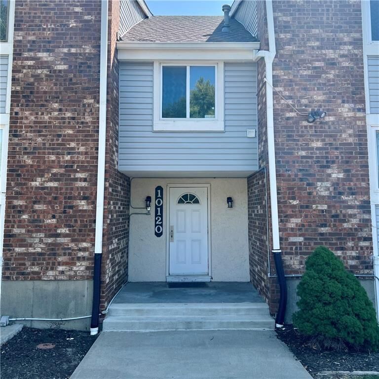Property Photo:  10120 W 96th Street A  KS 66212 