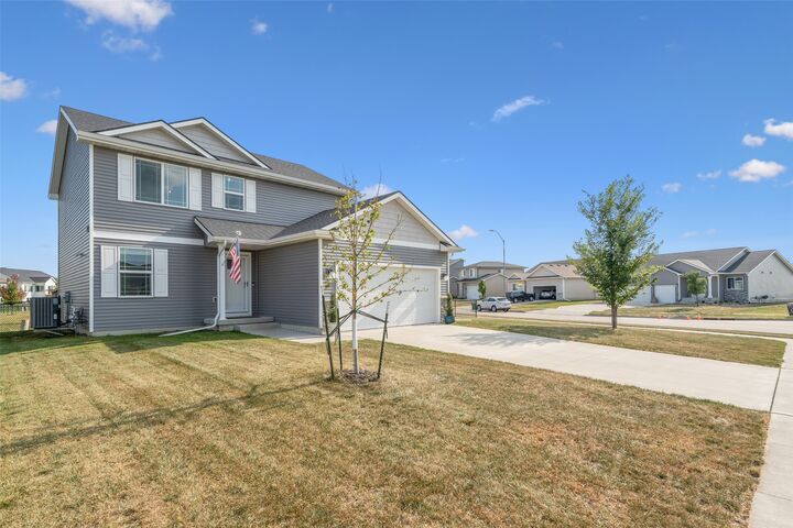 Property Photo:  3525 NE Winding Trail Drive  IA 50021 