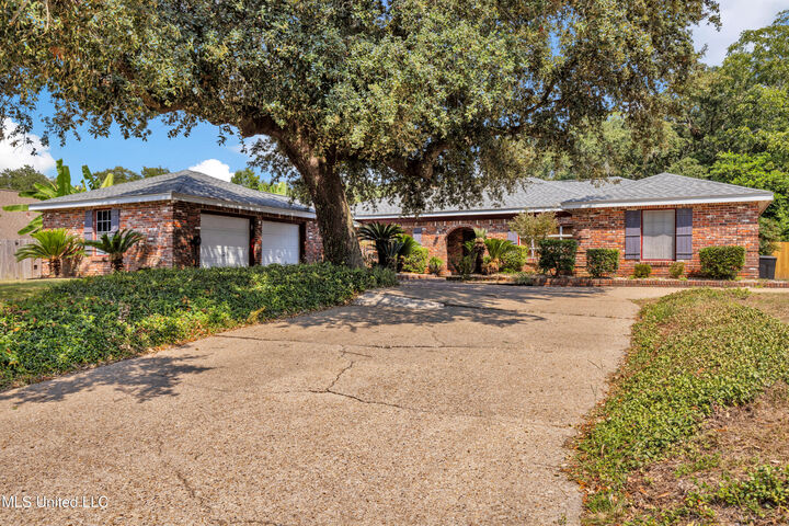 Property Photo: 247 Oakwood Drive MS 39507
