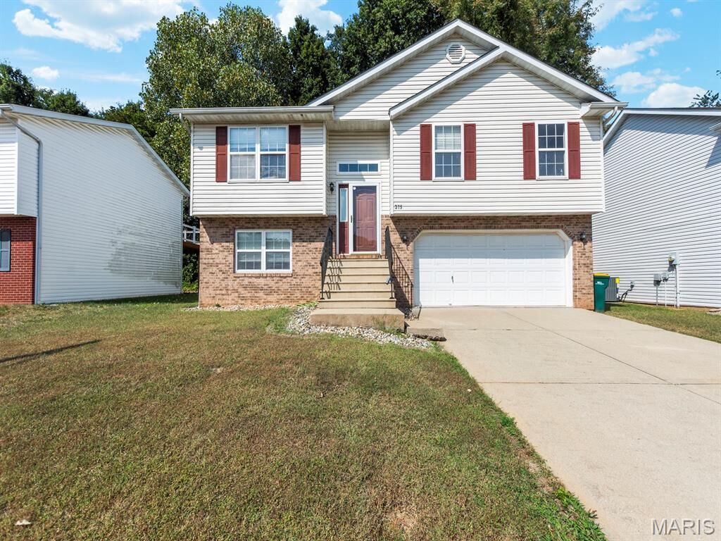 Property Photo:  375 Sweetwater Lane  IL 62269 