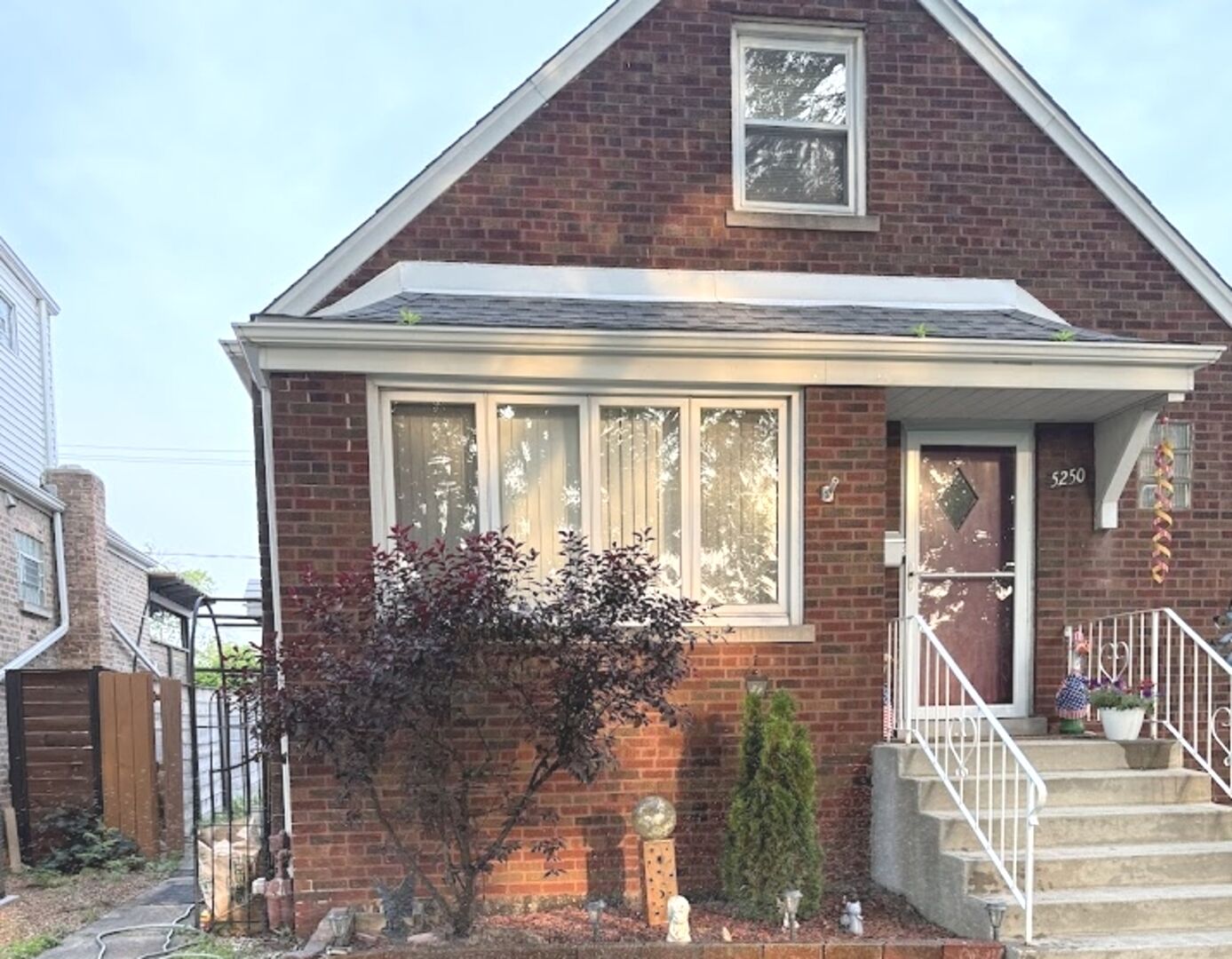 Property Photo:  5250 S Nagle Avenue  IL 60638 