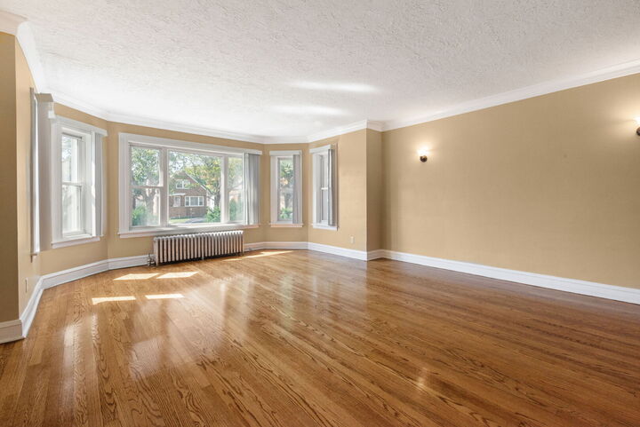 Property Photo: 8235 S Indiana Avenue 1 IL 60619