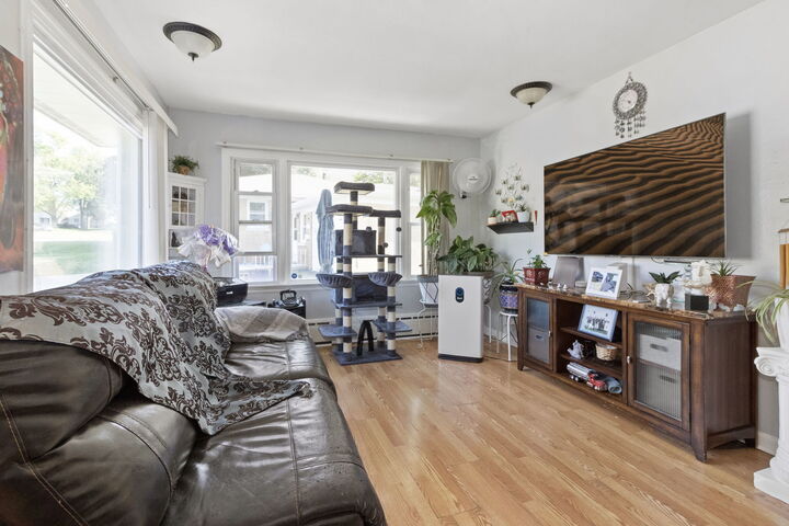 Property Photo: 1015 Retta Court IL 60433
