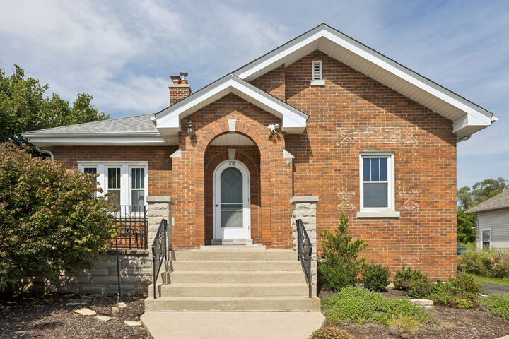108 W Naperville Road  Westmont IL 60559 photo