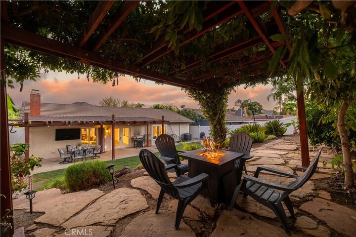 29915 Gulf Stream Drive  Canyon Lake CA 92587 photo