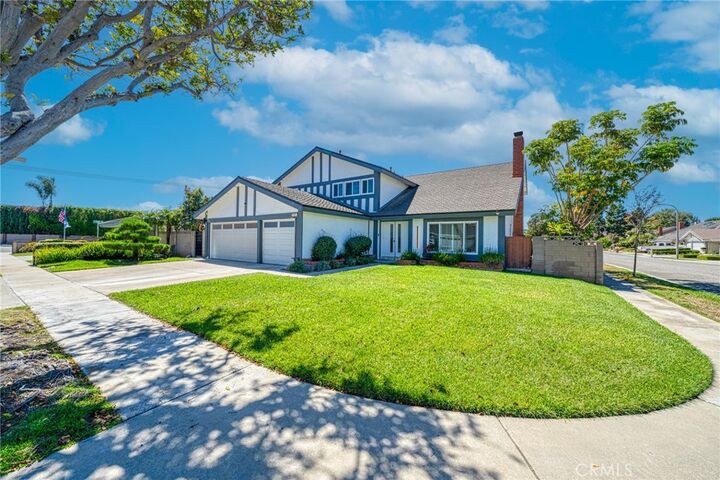Property Photo: 18471 Santa Isadora Street CA 92708