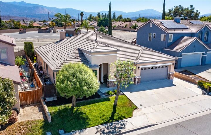 Property Photo:  1899 Fitzgerald Avenue  CA 92583 