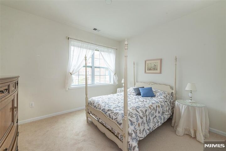 Property Photo: 1116 Warrens Way NJ 07465