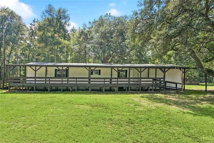 Property Photo:  27382 Oak Crest Court  LA 70437 