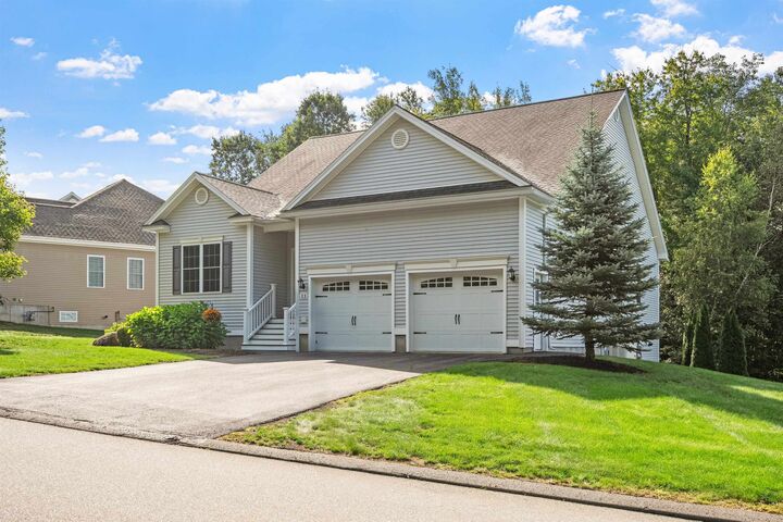 Property Photo:  11 Quarry Road  NH 03053 