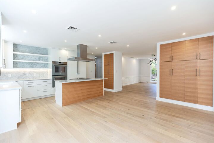 Property Photo:  120 Ledgewood Road  NH 03104