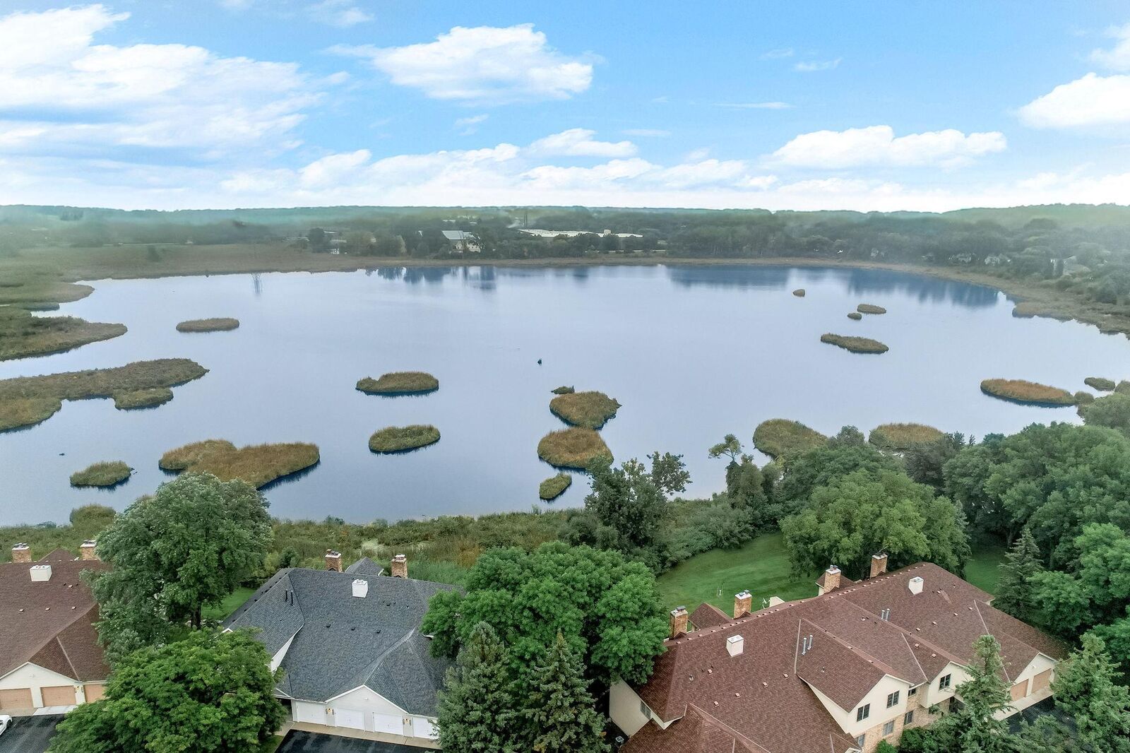 Property Photo:  4258 Oakmede Lane 85D  MN 55110 