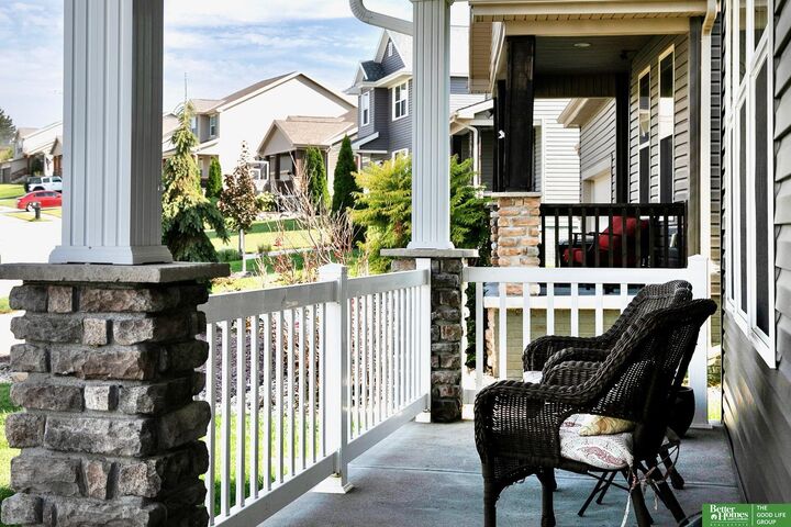 Property Photo: 7901 N 116th Street NE 68142