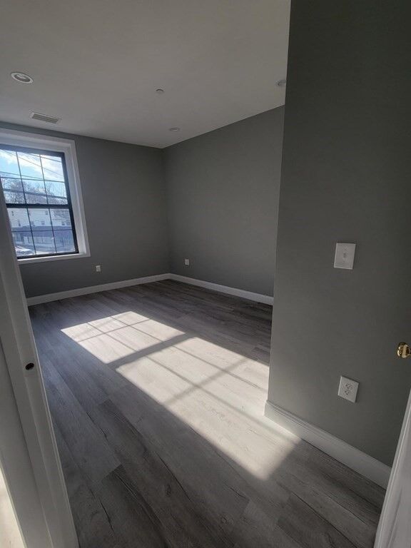 Property Photo: 82 Broad St 3 MA 02188