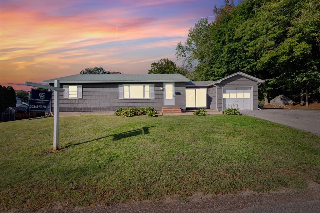 Property Photo: 19 Girouard Ave MA 01550