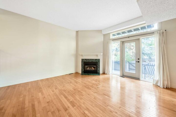 Property Photo: 3240 66 Avenue SW 1315 AB T3E 6M5