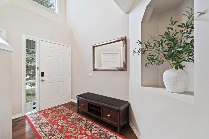 Property Photo: 66 Somerglen Close SW AB T2Y 3Z5