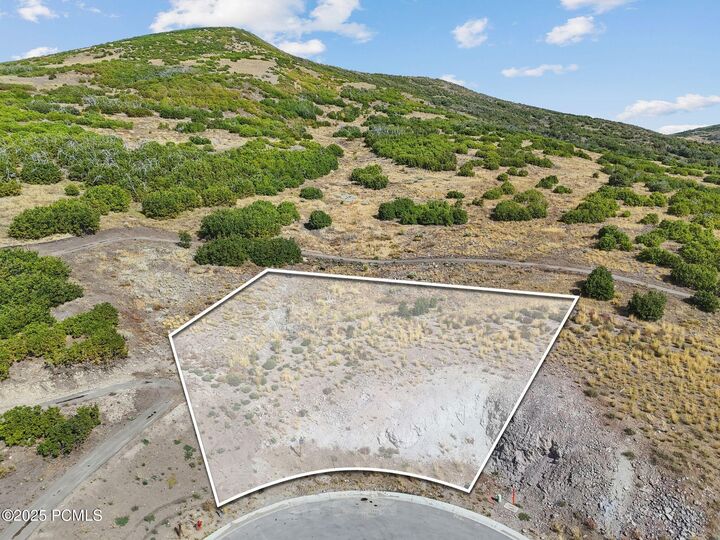 Property Photo: 2058 W Capricorn Court UT 84032