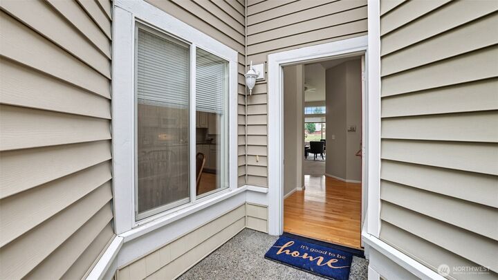 Property Photo: 23320 51st Avenue S 38-3 WA 98032