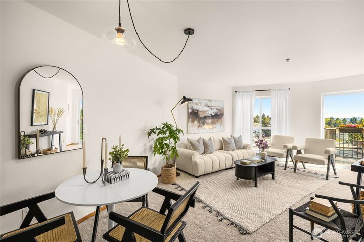 Property Photo:  4020  Aurora Avenue N 411  WA 98103 