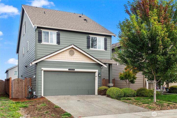 10549  190 Street E  Puyallup WA 98374 photo