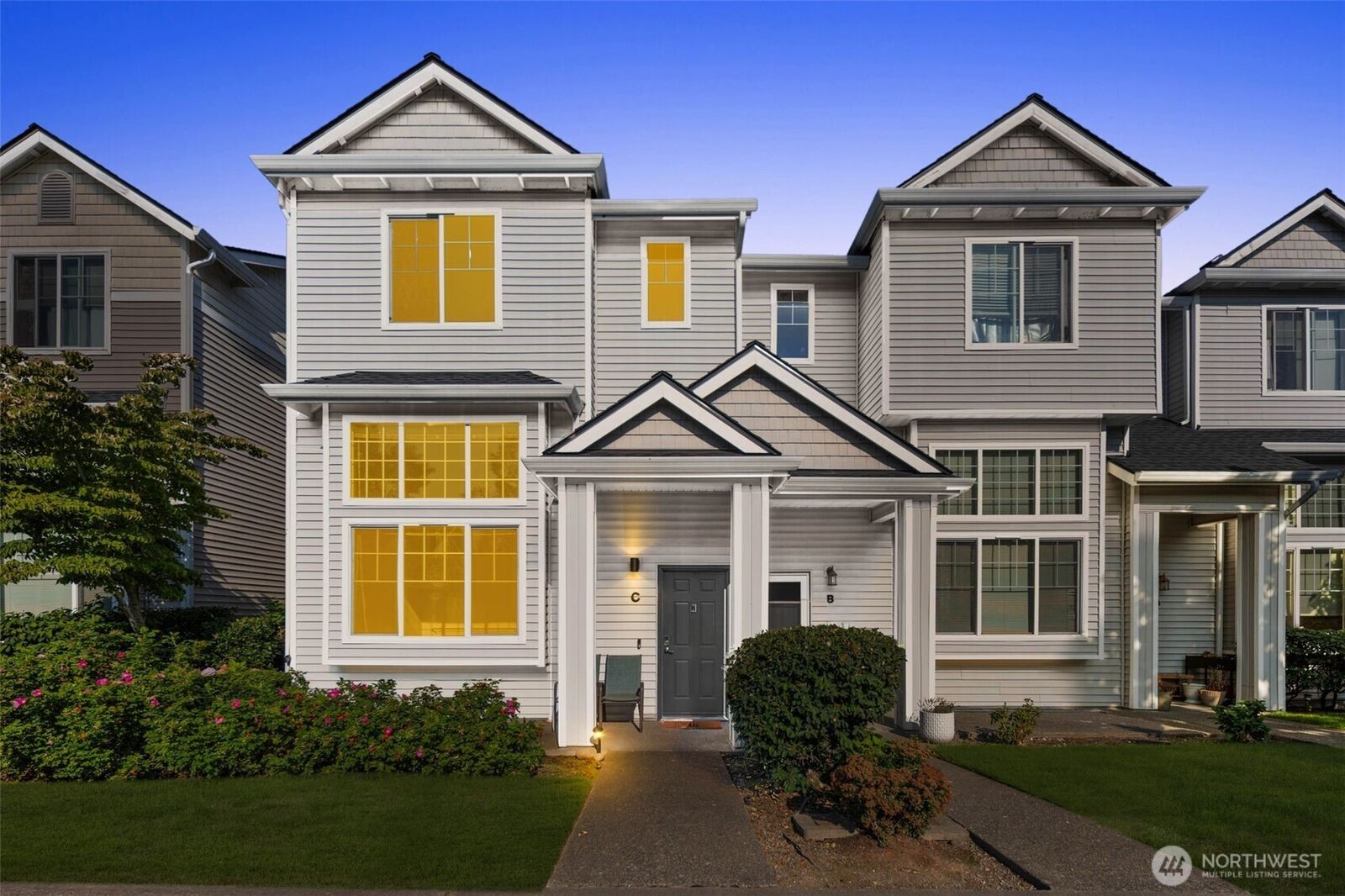 Property Photo:  1105  63rd Street SE C  WA 98092 