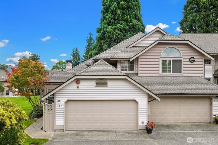 Property Photo:  6910  Old Redmond Road 117  WA 98052 